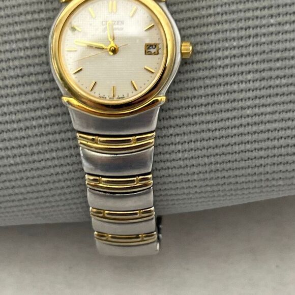 Citizen Women\'s Silver Gold Tone Elegance Signature‎ Stainless Steel Wristwatch main image 10